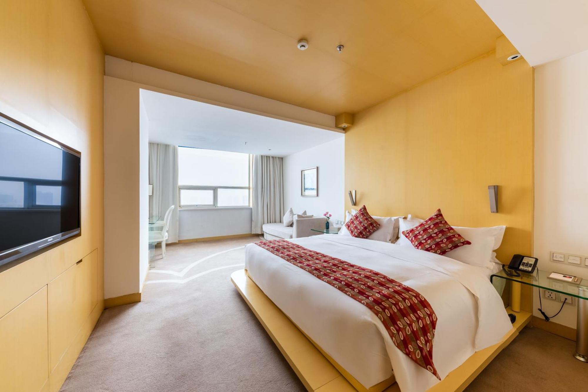 Grand Mercure Hotel Hualing Urumqi Exterior photo